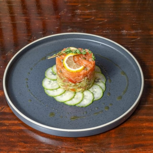 Salmon Tartare.